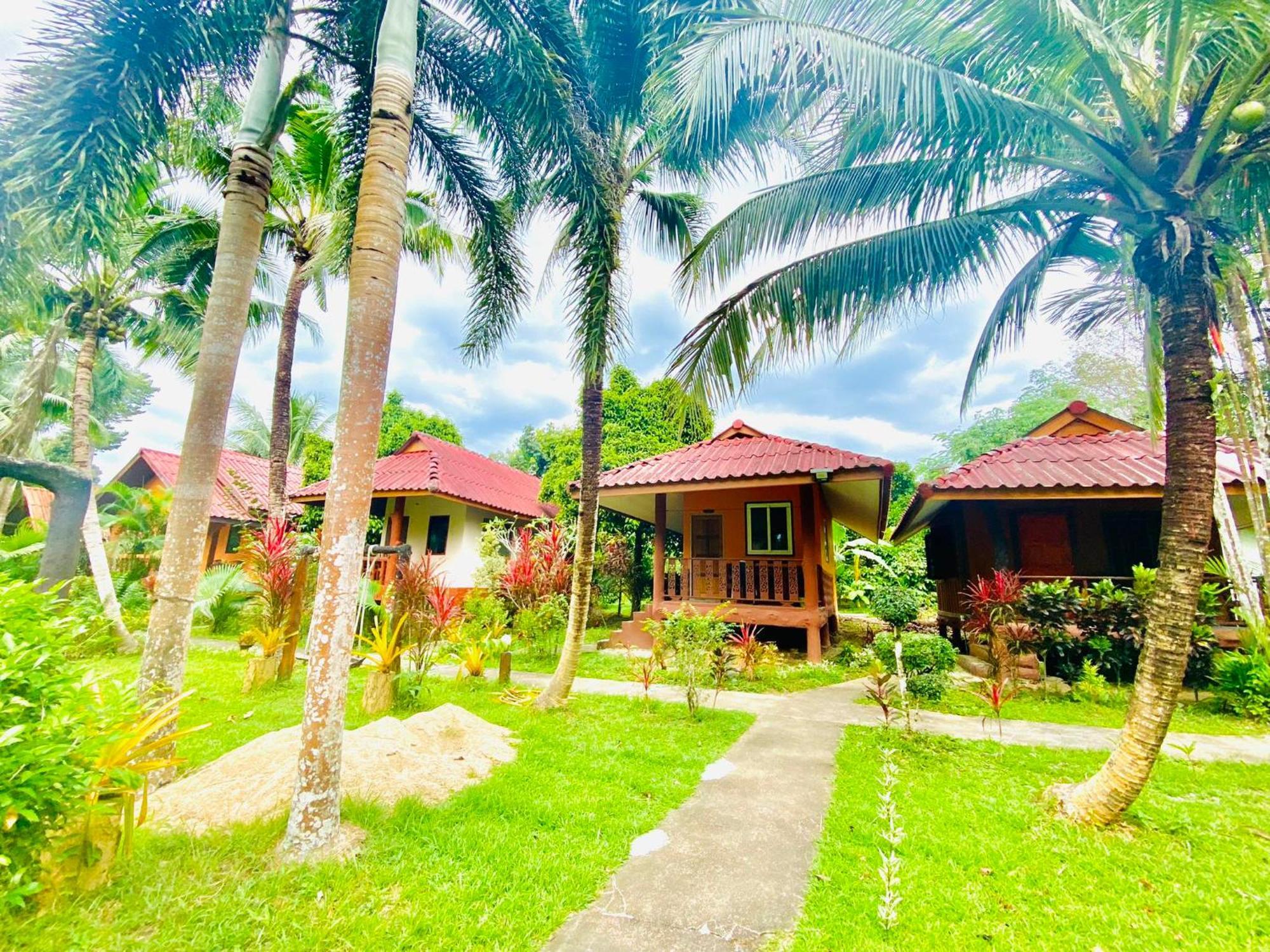 Khao Sok Nung House Hotel Khao Sok National Park Eksteriør billede