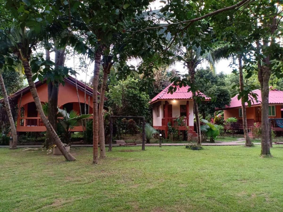 Khao Sok Nung House Hotel Khao Sok National Park Eksteriør billede