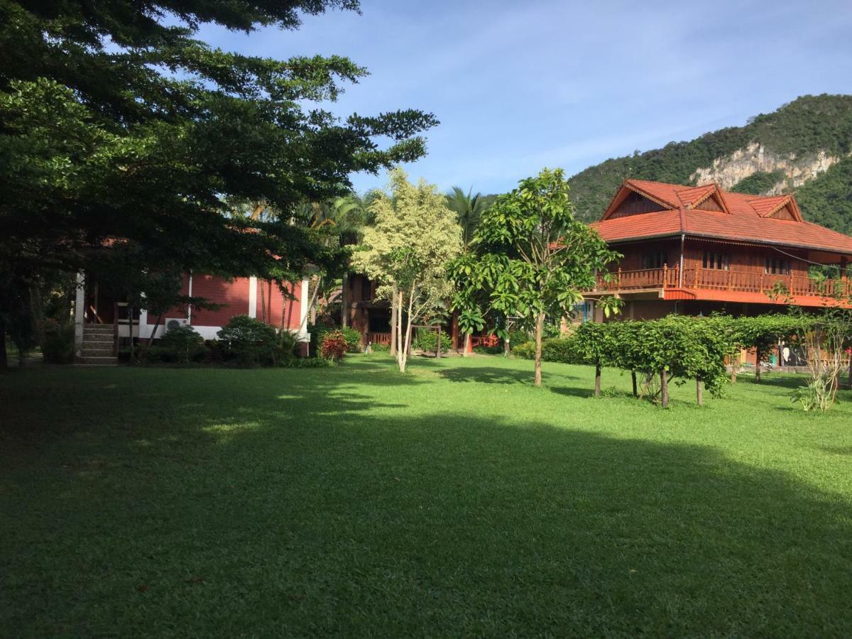 Khao Sok Nung House Hotel Khao Sok National Park Eksteriør billede